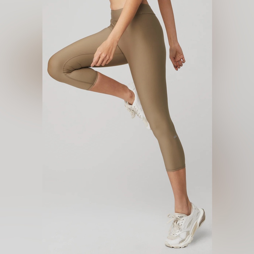 alo | airlift conceal zip capri 🚵